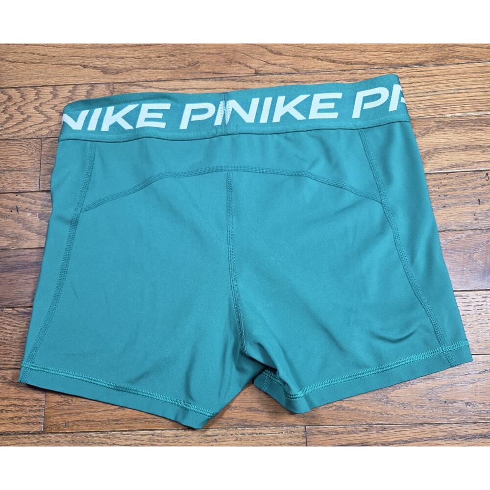 Nike Pro Dri-FIT Womens M Kelly Green Compression Shorts Logo Waistband Athletic - Picture 3 of 3